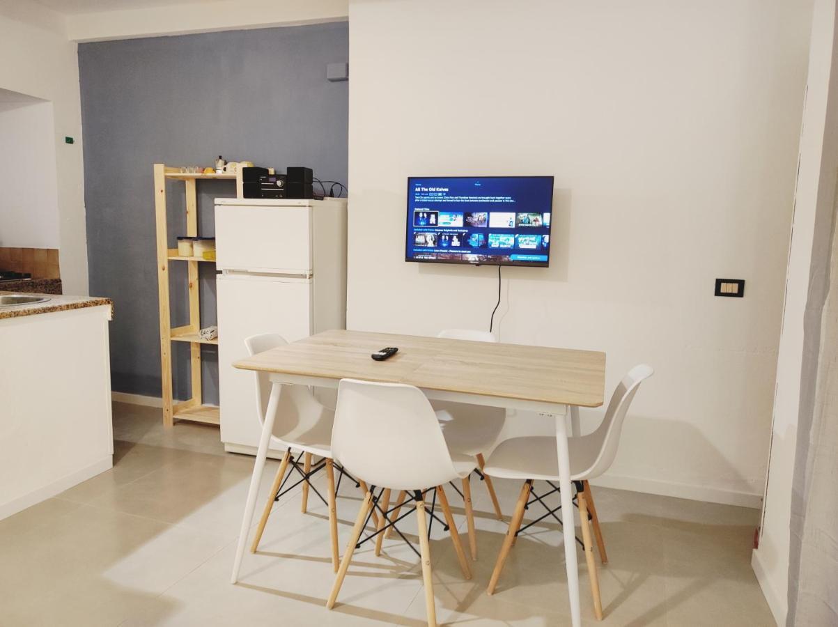 체팔루 Loft Con Cortiletto - 100 Meters From The Beach 아파트 외부 사진