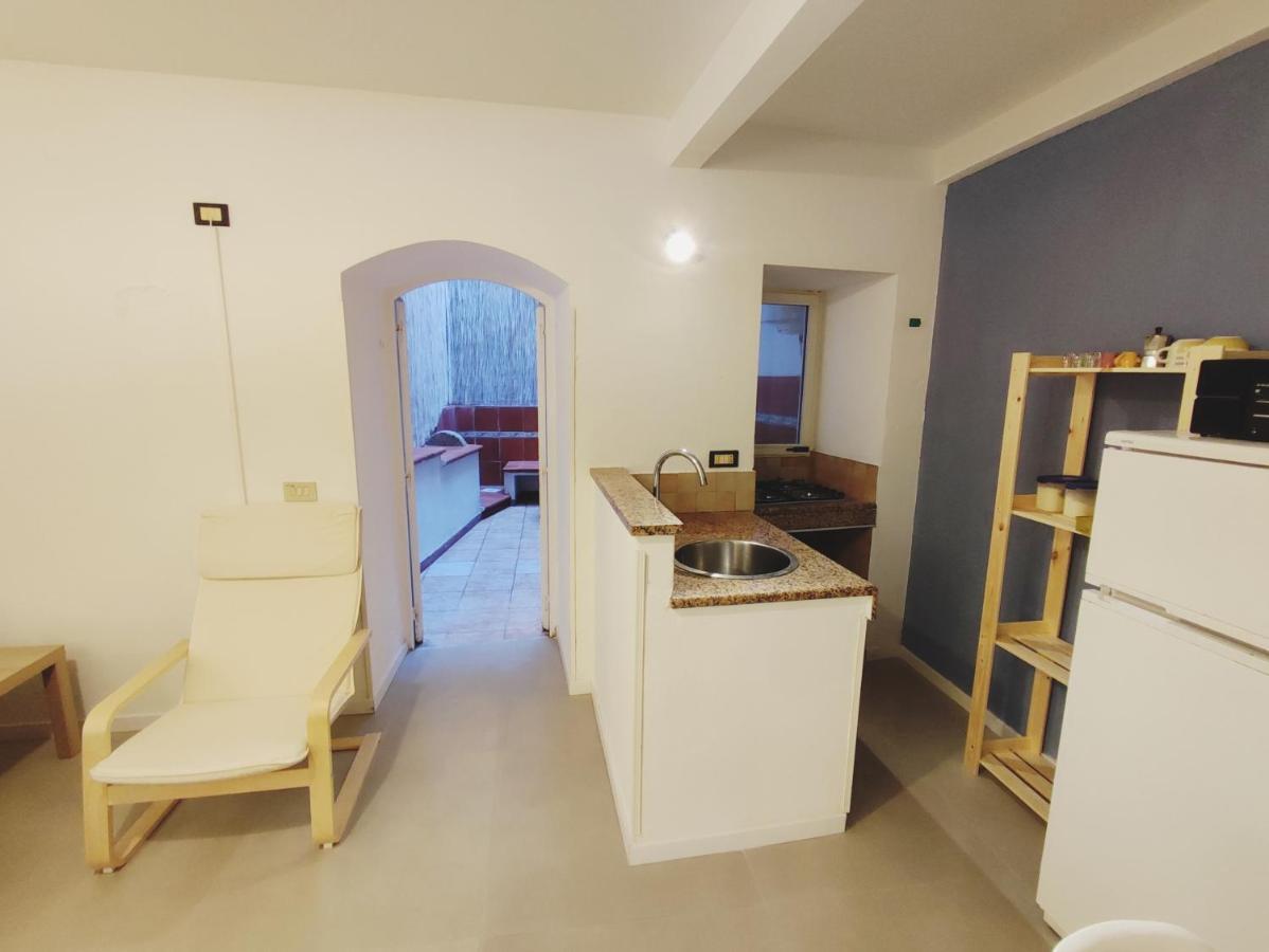 체팔루 Loft Con Cortiletto - 100 Meters From The Beach 아파트 외부 사진